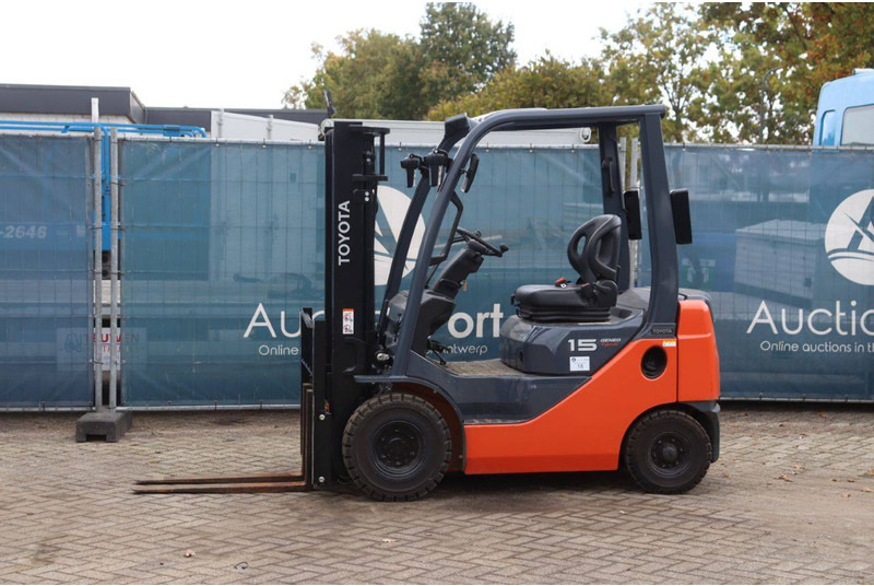 Toyota 42-8FDL15 - Diesel forklift: picture 1 Toyota 42-8FDL15 - Diesel forklift: picture 1