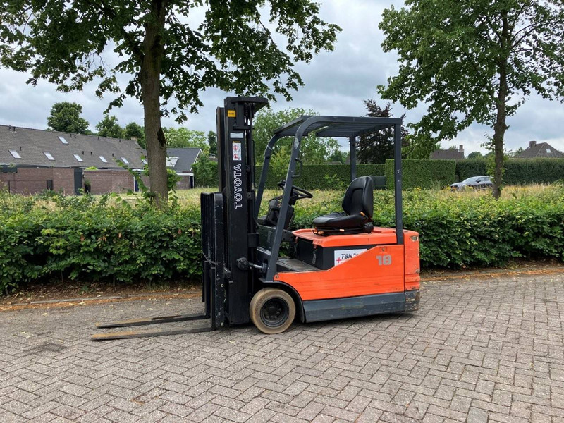 Toyota 5FBE18 - Electric forklift: picture 1 Toyota 5FBE18 - Electric forklift: picture 1