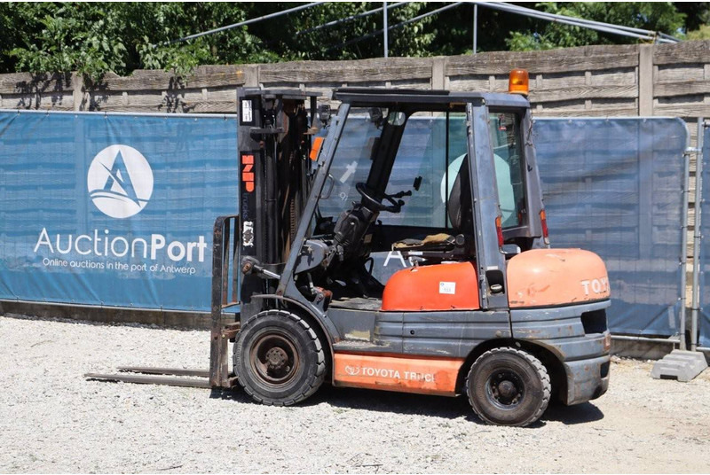 Toyota 62-6FDF25 - Diesel forklift: picture 3 Toyota 62-6FDF25 - Diesel forklift: picture 3