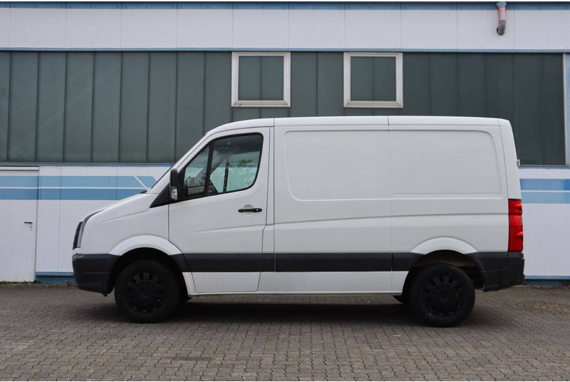 Volkswagen Crafter TDI - Panel van: picture 2 Volkswagen Crafter TDI - Panel van: picture 2