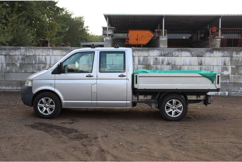 Volkswagen Transporter 7JD-AXA2D - Panel van: picture 2 Volkswagen Transporter 7JD-AXA2D - Panel van: picture 2