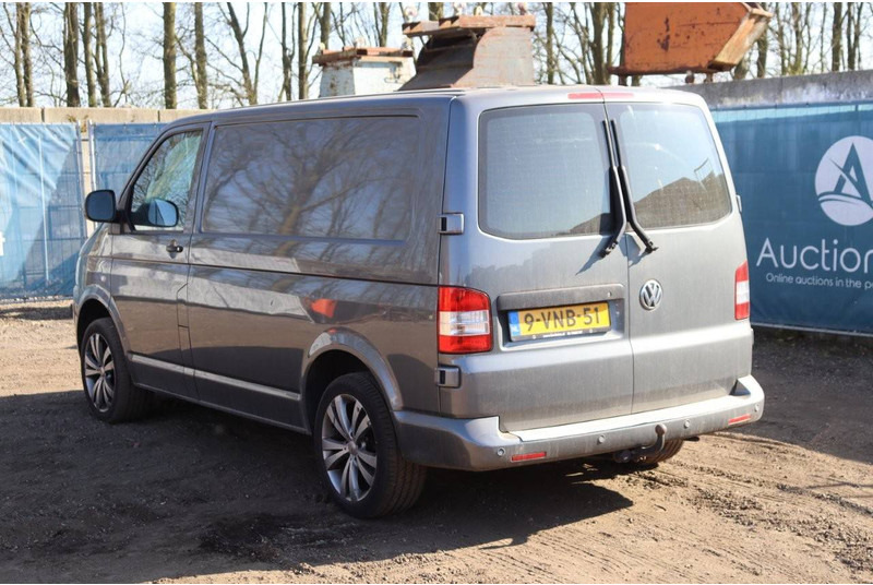 Volkswagen Transporter - Panel van: picture 4 Volkswagen Transporter - Panel van: picture 4