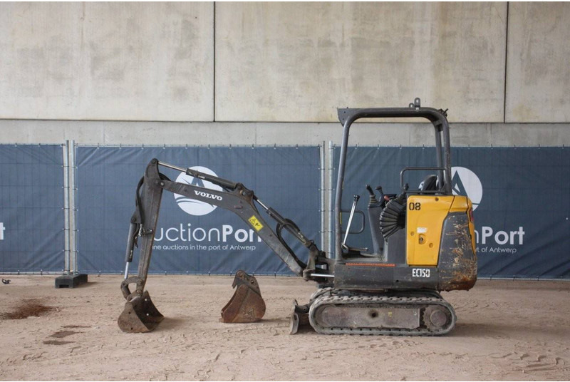 Volvo EC15D - Mini excavator: picture 2 Volvo EC15D - Mini excavator: picture 2