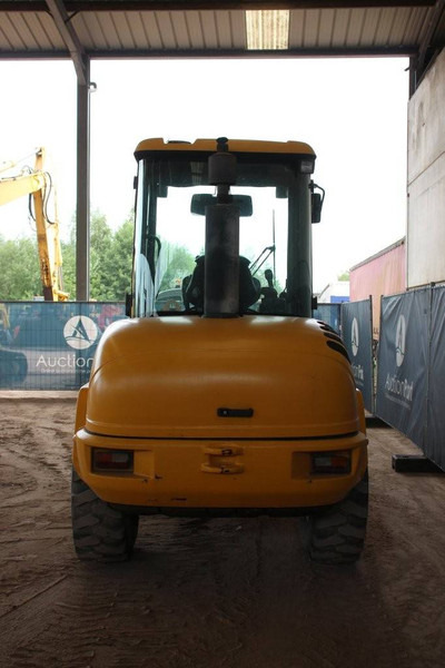 Volvo L30B-Z/X - Wheel loader: picture 4 Volvo L30B-Z/X - Wheel loader: picture 4