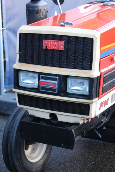 Farm tractor Yanmar F14: picture 9