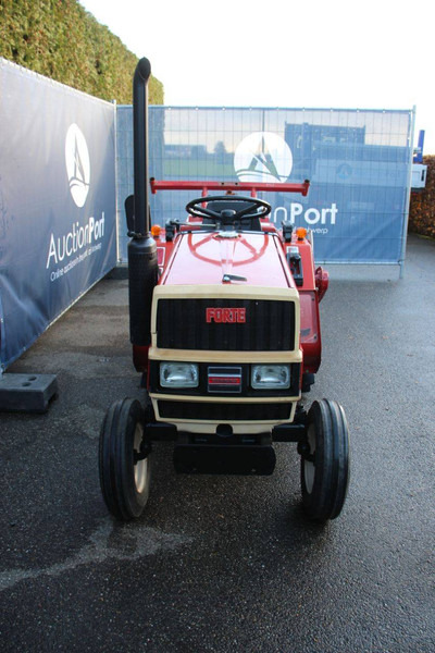 Farm tractor Yanmar F14: picture 7