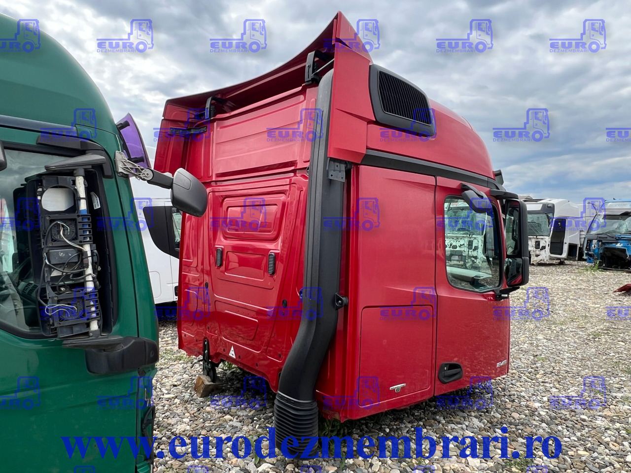 CABINA BIGSPACE MERCEDES ACTROS MP4 - Cab for Truck: picture 4 CABINA BIGSPACE MERCEDES ACTROS MP4 - Cab for Truck: picture 4