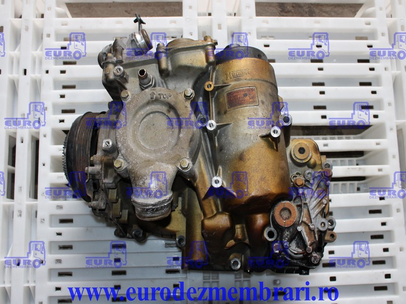CARCASA POMPA APA + FILTRU ULEI MERCEDES ACTROS MP4 A4711806510 - Coolant pump for Truck: picture 1 CARCASA POMPA APA + FILTRU ULEI MERCEDES ACTROS MP4 A4711806510 - Coolant pump for Truck: picture 1