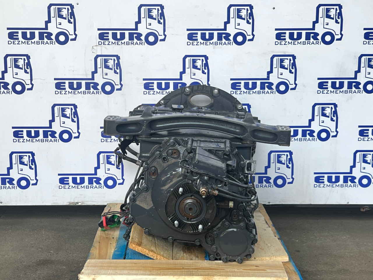 CUTIE VITEZE AUTOMATA FARA RETARDER TIPMATIC 14 DD MAN TGX 81.32004.6415 - Gearbox for Truck: picture 4 CUTIE VITEZE AUTOMATA FARA RETARDER TIPMATIC 14 DD MAN TGX 81.32004.6415 - Gearbox for Truck: picture 4