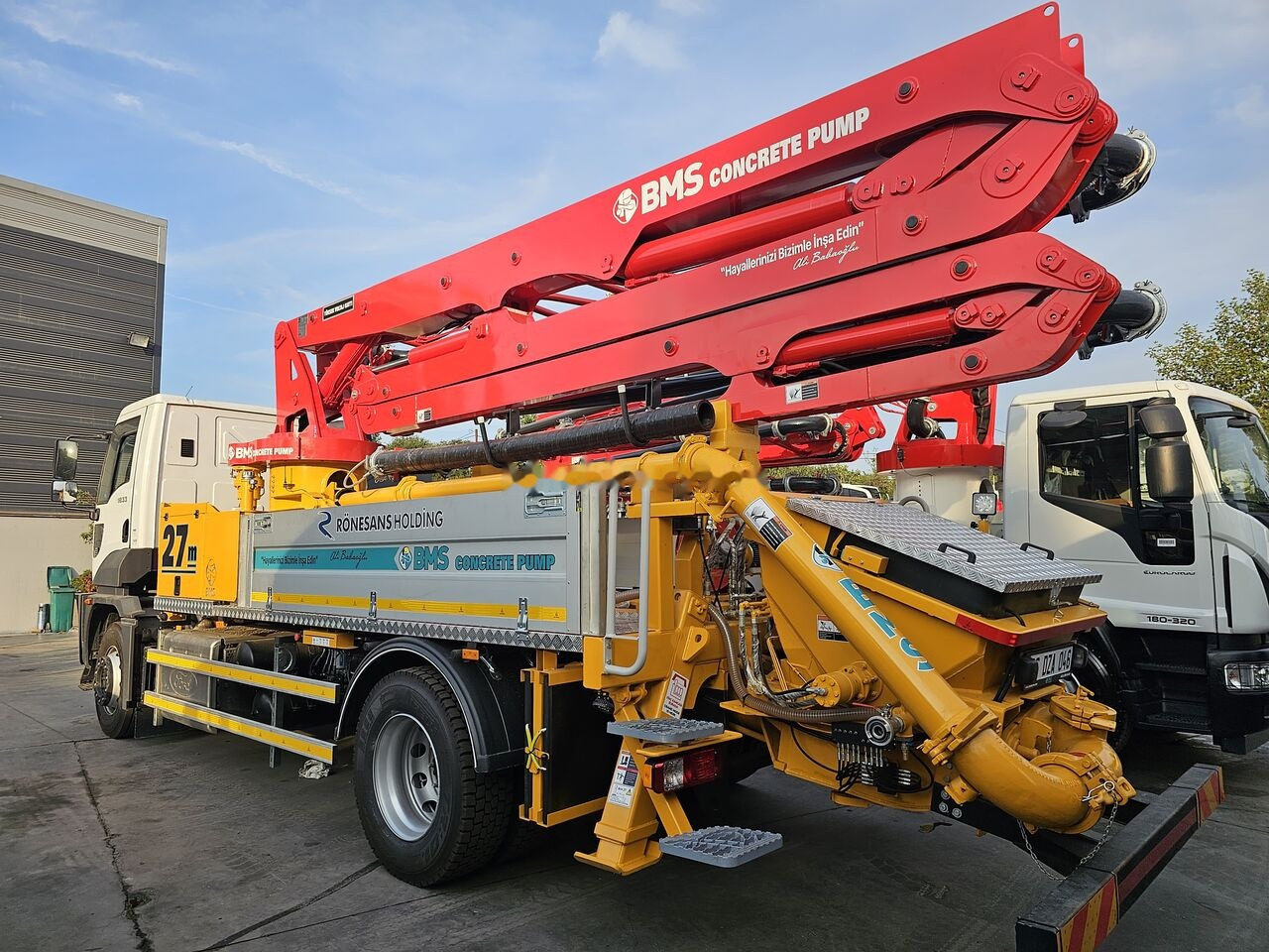 New Concrete pump truck DAF LF 310: picture 7