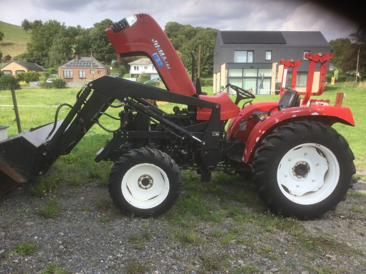 Jinma 454 - Farm tractor: picture 1 Jinma 454 - Farm tractor: picture 1