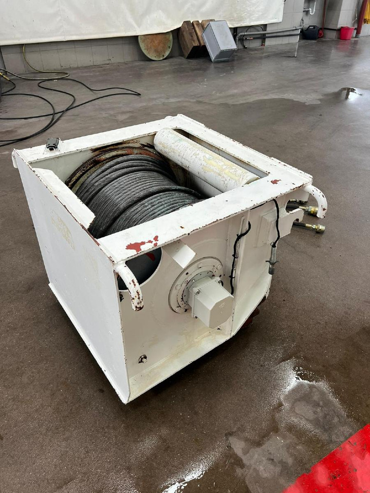 Grove Zubehör GMK 4080 - Hubwinde Nr. 2 inkl. Hubseil - Mobile crane: picture 1 Grove Zubehör GMK 4080 - Hubwinde Nr. 2 inkl. Hubseil - Mobile crane: picture 1