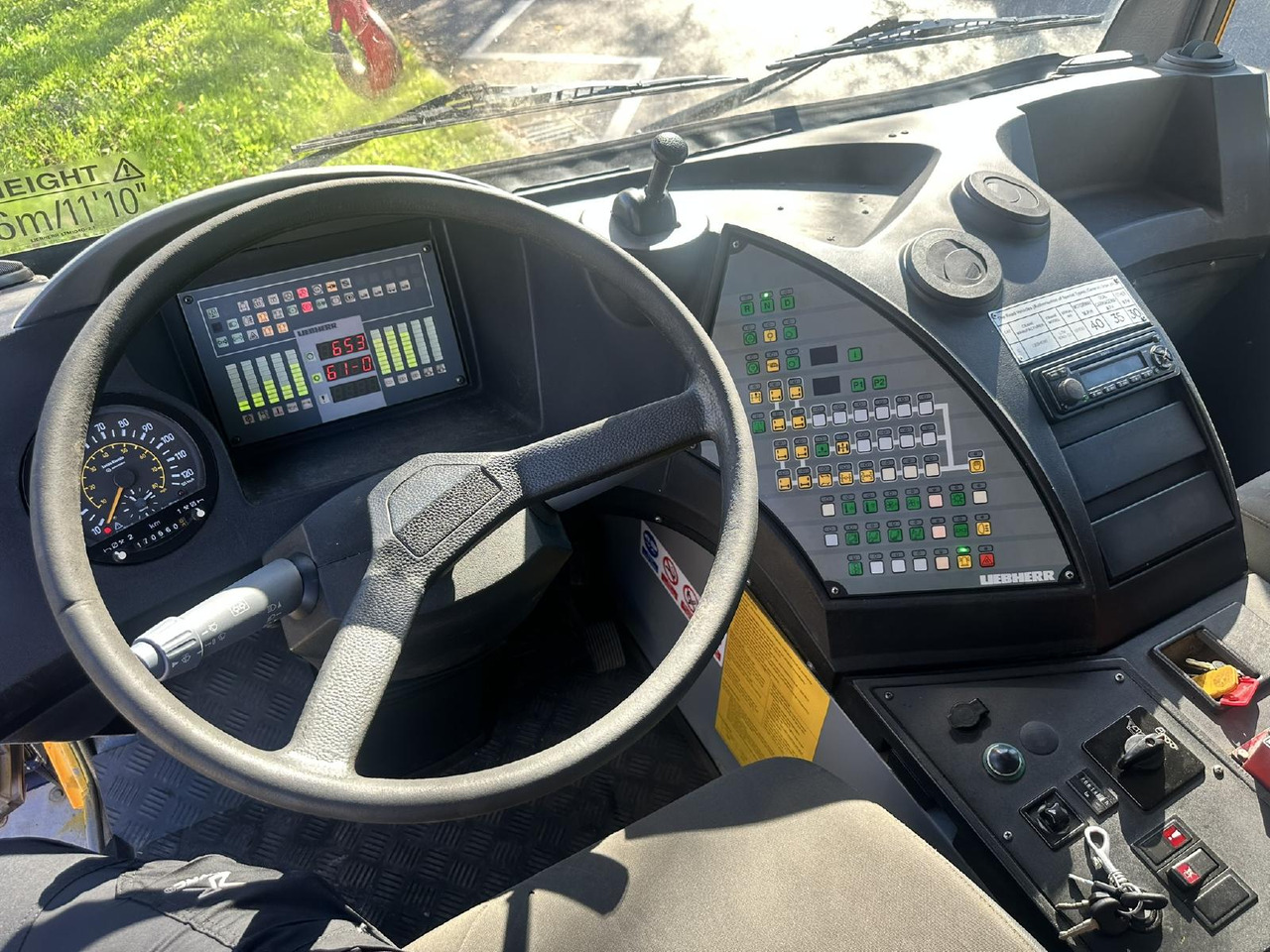 Mobile crane Liebherr LTM 1040-2.1 (06 - 051 510): picture 14