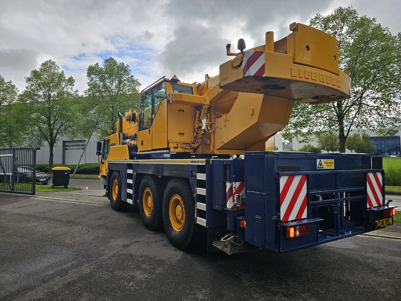 Liebherr LTM 1055-3.1 (06 - 056 016) | 6 x 6 - Mobile crane: picture 4 Liebherr LTM 1055-3.1 (06 - 056 016) | 6 x 6 - Mobile crane: picture 4