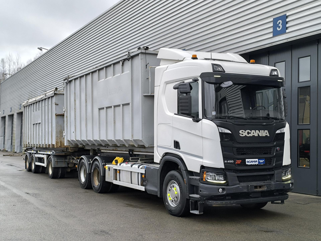 SCANIA R 450 B6x4HA - Cab chassis truck: picture 1 SCANIA R 450 B6x4HA - Cab chassis truck: picture 1