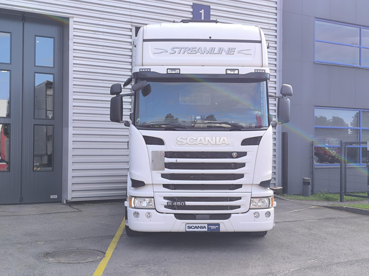 SCANIA R 450 LA4x2MNA - Tractor unit: picture 5 SCANIA R 450 LA4x2MNA - Tractor unit: picture 5