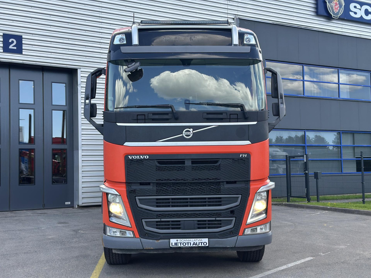 VOLVO VOLVO FH - Tractor unit: picture 3 VOLVO VOLVO FH - Tractor unit: picture 3