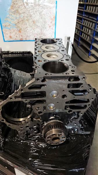 Isuzu - Engine for Construction machinery: picture 1 Isuzu - Engine for Construction machinery: picture 1