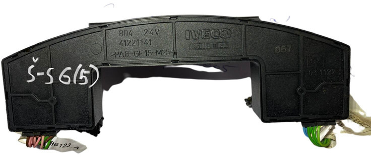 Iveco 2019 - ECU: picture 2 Iveco 2019 - ECU: picture 2