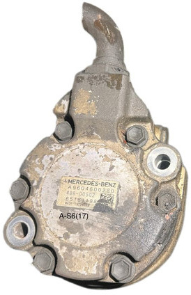 Mercedes-Benz - Steering pump: picture 2 Mercedes-Benz - Steering pump: picture 2