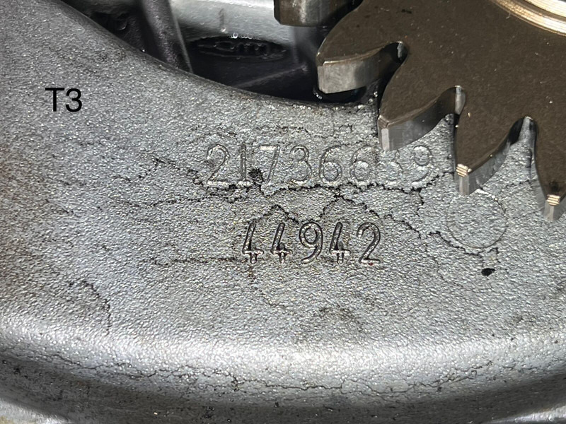 Renault - Oil pump: picture 3 Renault - Oil pump: picture 3