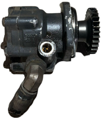 Renault euro 6 D1 - Steering pump: picture 2 Renault euro 6 D1 - Steering pump: picture 2