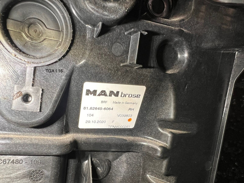 MAN - Spare parts: picture 3 MAN - Spare parts: picture 3