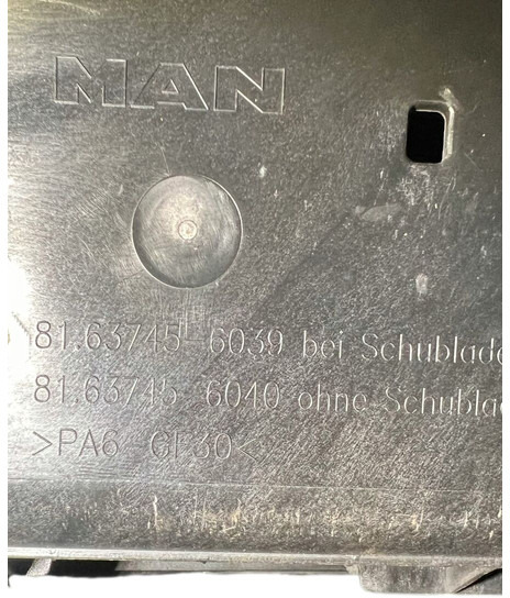 MAN - Spare parts: picture 2 MAN - Spare parts: picture 2