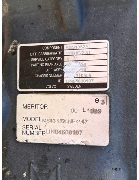 Volvo - Spare parts: picture 4 Volvo - Spare parts: picture 4