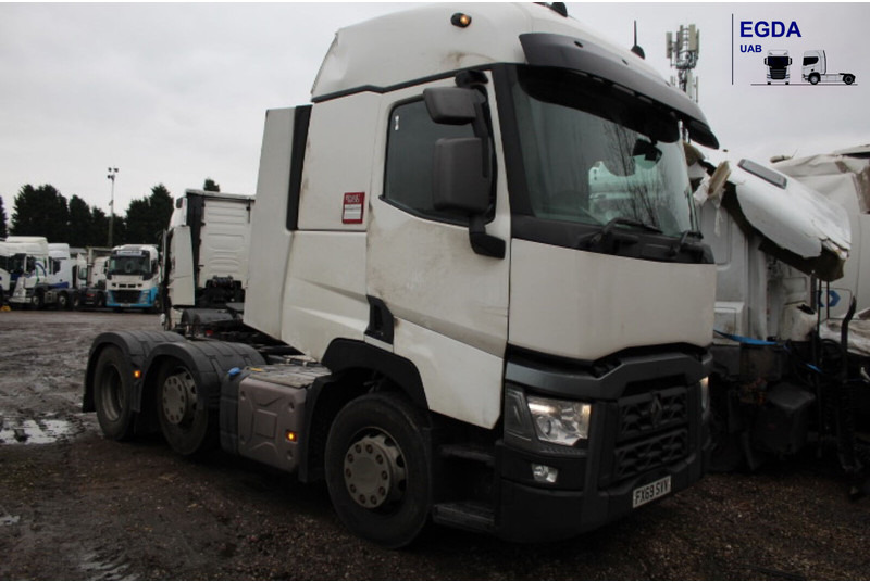 Renault - Tractor unit: picture 3 Renault - Tractor unit: picture 3