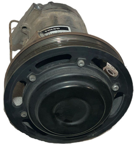 Volvo - A/C compressor: picture 4 Volvo - A/C compressor: picture 4