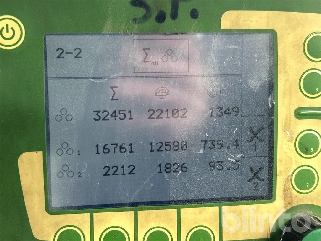 2011 Krone Comprima CV 150 XC - Round baler, Bale wrapper: picture 5 2011 Krone Comprima CV 150 XC - Round baler, Bale wrapper: picture 5