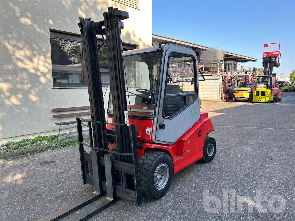 BT CBD 35 (2004) - Forklift: picture 1 BT CBD 35 (2004) - Forklift: picture 1