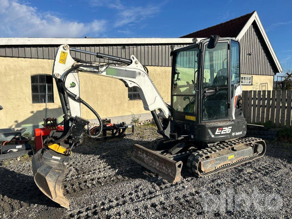 Bobcat E26 - 4 Redskap - 1590h - Crawler excavator: picture 1 Bobcat E26 - 4 Redskap - 1590h - Crawler excavator: picture 1