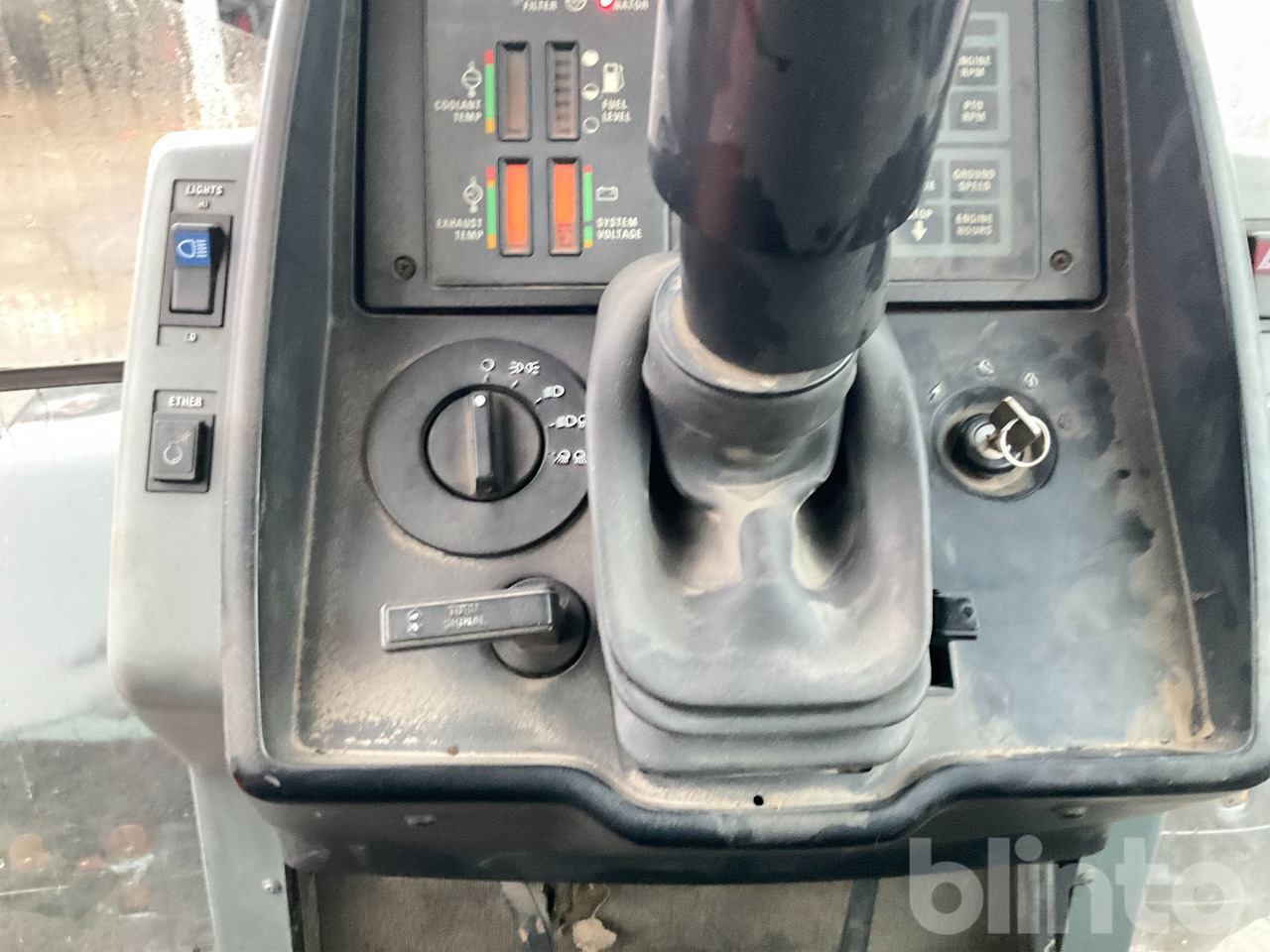 Farm tractor CASE-IH MAGNUM 7230: picture 50 Farm tractor CASE-IH MAGNUM 7230: picture 50