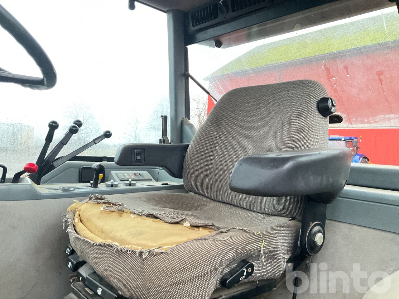 Farm tractor CASE-IH MAGNUM 7230: picture 32 Farm tractor CASE-IH MAGNUM 7230: picture 32