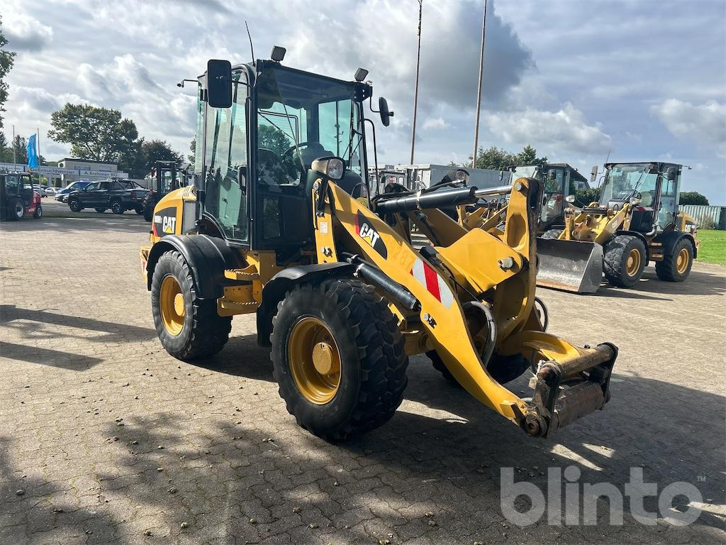 CAT 908 H2 (2013) - Wheel loader: picture 2 CAT 908 H2 (2013) - Wheel loader: picture 2