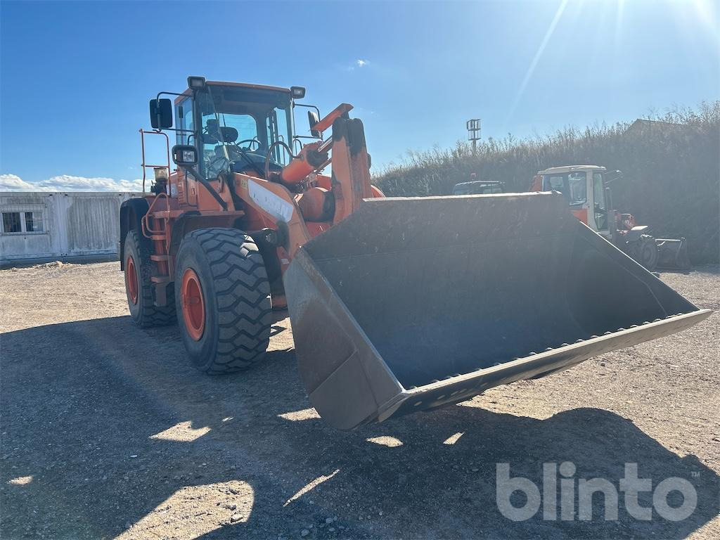 Doosan DL 300 (2012) - Wheel loader: picture 2 Doosan DL 300 (2012) - Wheel loader: picture 2