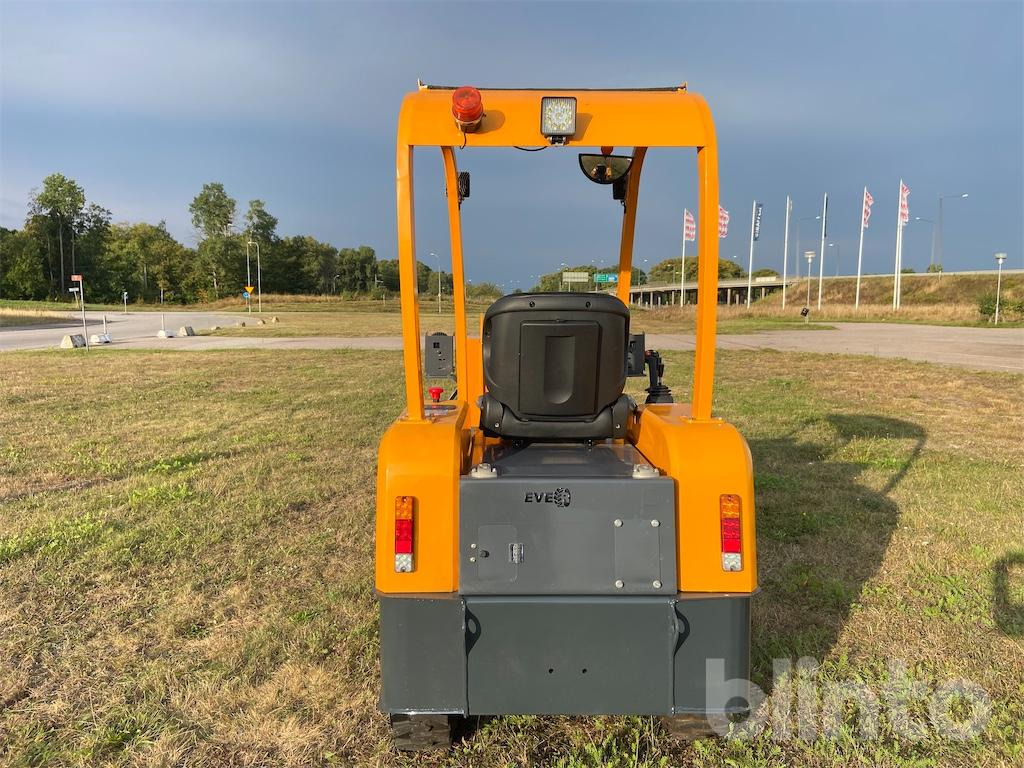 Everun EREL06 - Skid steer loader: picture 4 Everun EREL06 - Skid steer loader: picture 4