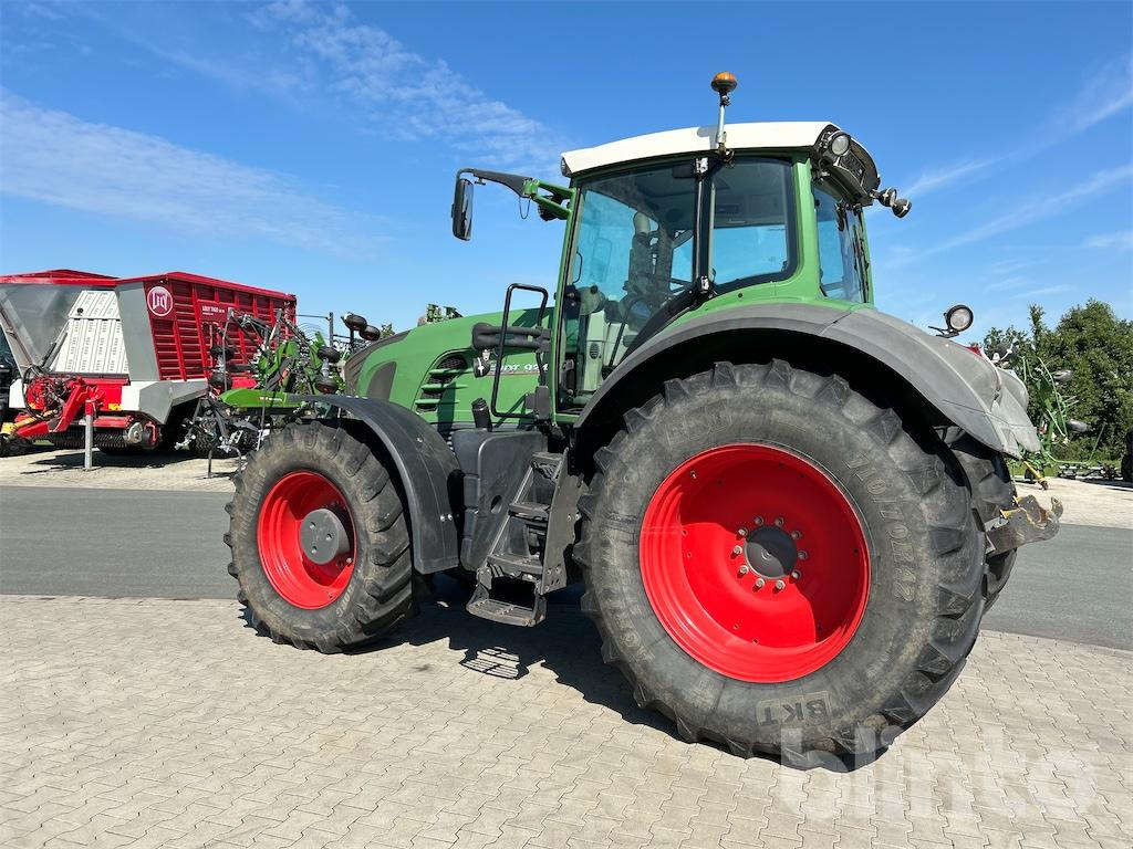 Fendt 924 Vario - Farm tractor: picture 3 Fendt 924 Vario - Farm tractor: picture 3