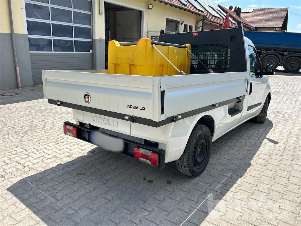 Fiat Doblo Work Up (2022) - Flatbed van: picture 4 Fiat Doblo Work Up (2022) - Flatbed van: picture 4