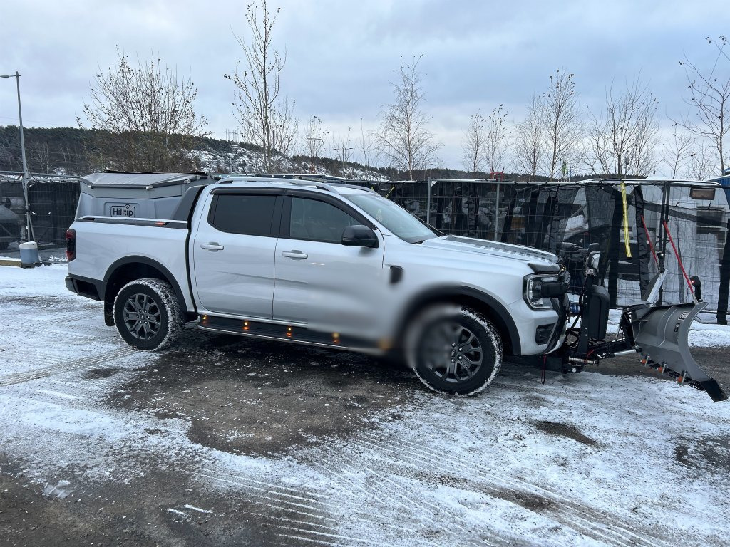 Ford Ranger med Plog och Spridare - Pickup truck: picture 2 Ford Ranger med Plog och Spridare - Pickup truck: picture 2