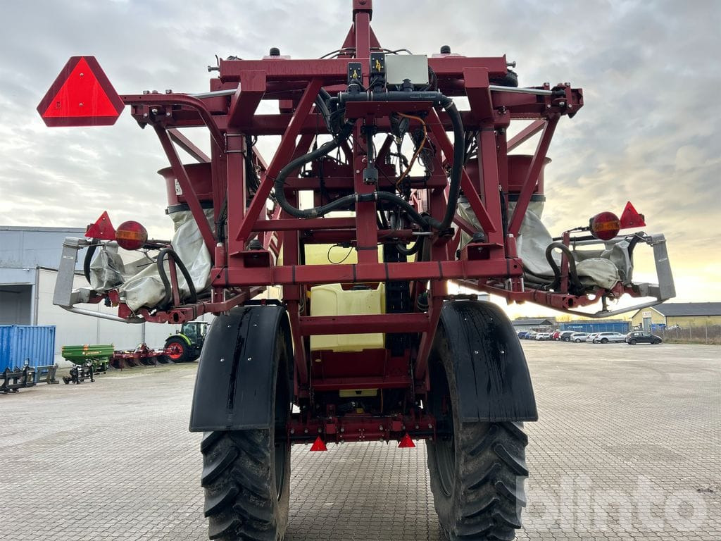 Sprayer Hardi Commander CM11 7000 I - Nybesiktigad: picture 6