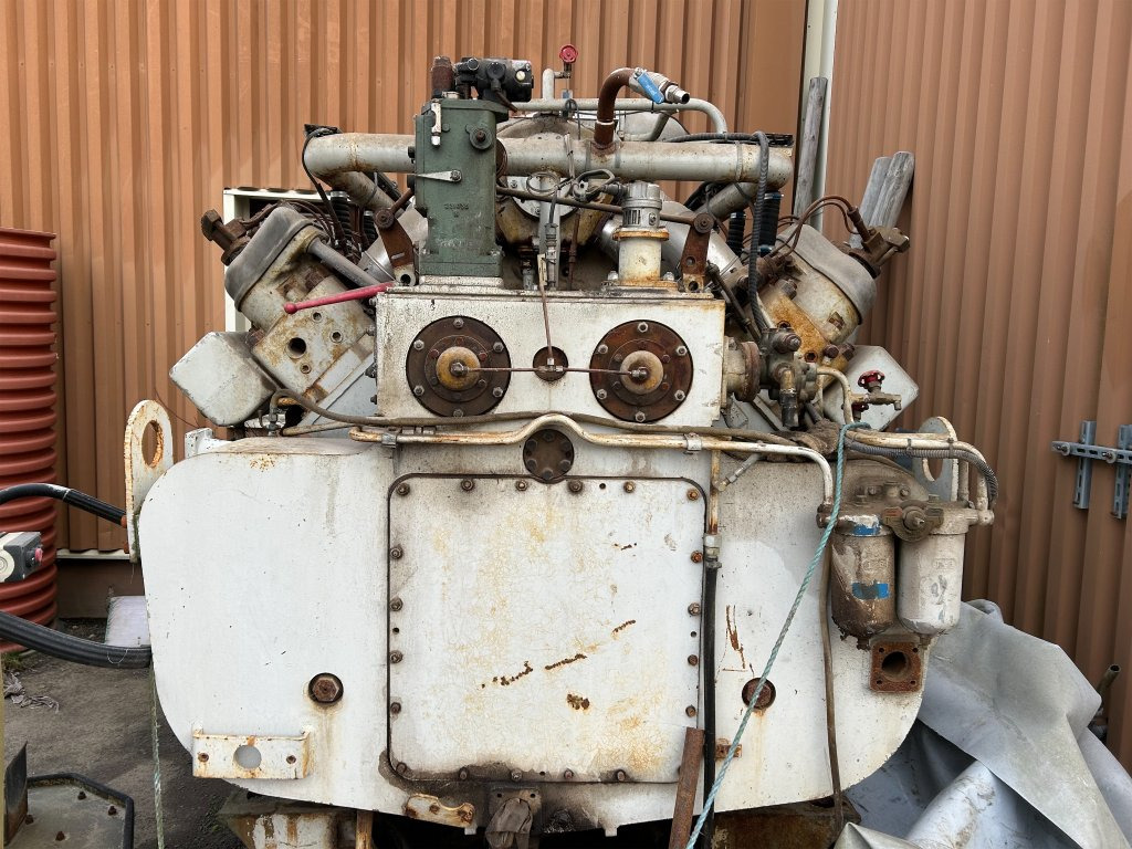 Hedemora V12 - Engine: picture 2 Hedemora V12 - Engine: picture 2