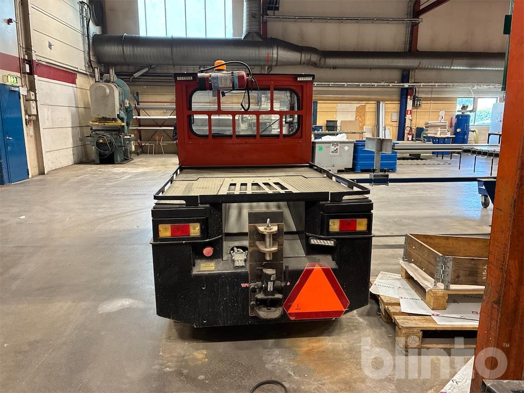 Heli - Tow tractor: picture 5 Heli - Tow tractor: picture 5