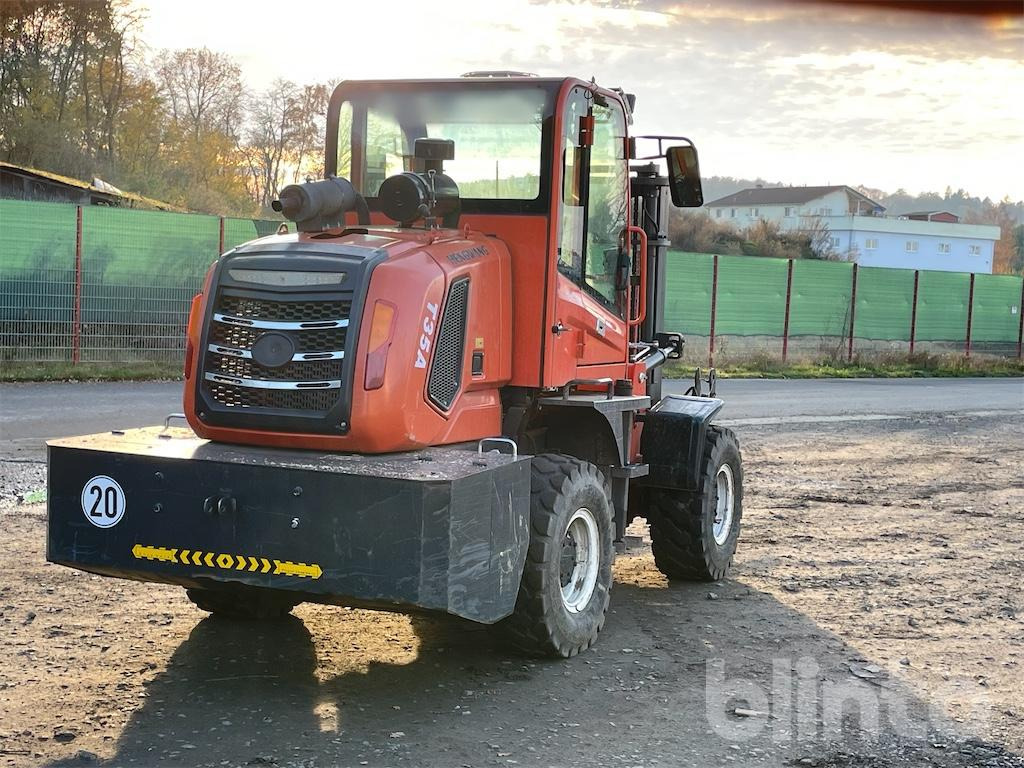 Hengwang T35 A - Rough terrain forklift: picture 3 Hengwang T35 A - Rough terrain forklift: picture 3