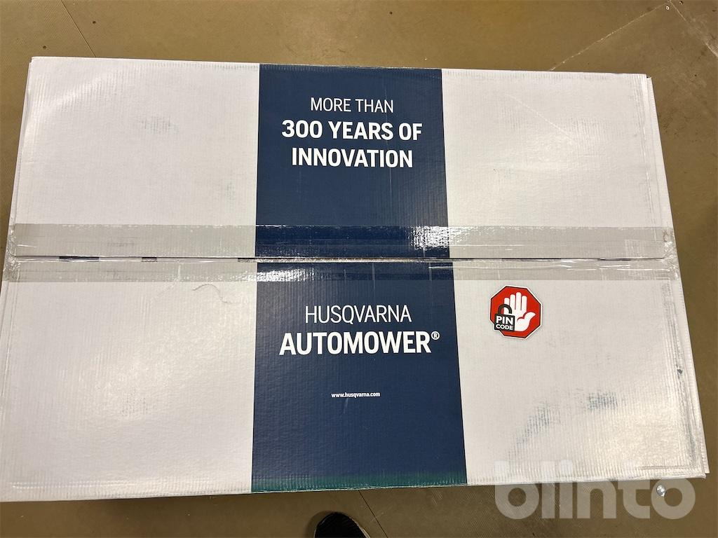Husqvarna Automower 420 - Garden mower: picture 4 Husqvarna Automower 420 - Garden mower: picture 4
