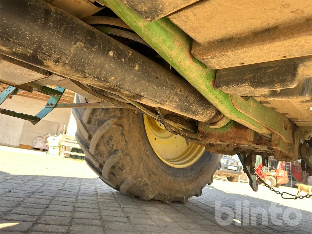 Farm tractor John Deere 7810 (US Modell, Bj. 1999): picture 46 Farm tractor John Deere 7810 (US Modell, Bj. 1999): picture 46