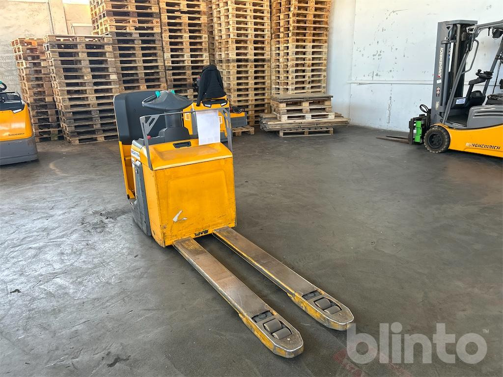 Jungheinrich ERE 120 (2019) - Pallet truck: picture 2 Jungheinrich ERE 120 (2019) - Pallet truck: picture 2