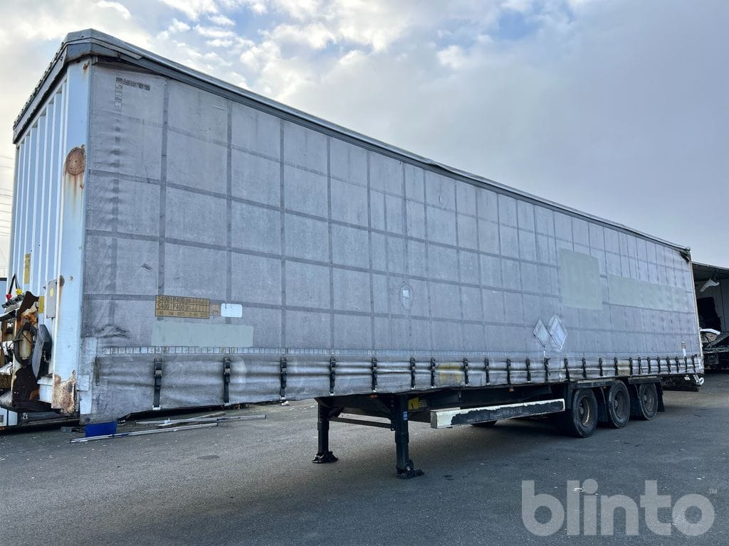 KRONE SD - Curtainsider semi-trailer: picture 1 KRONE SD - Curtainsider semi-trailer: picture 1